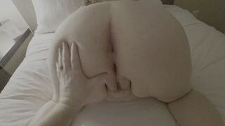 Having doggy sex with a thick milf creampied - porn video